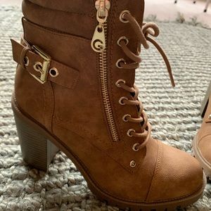 Sexy Guess boots